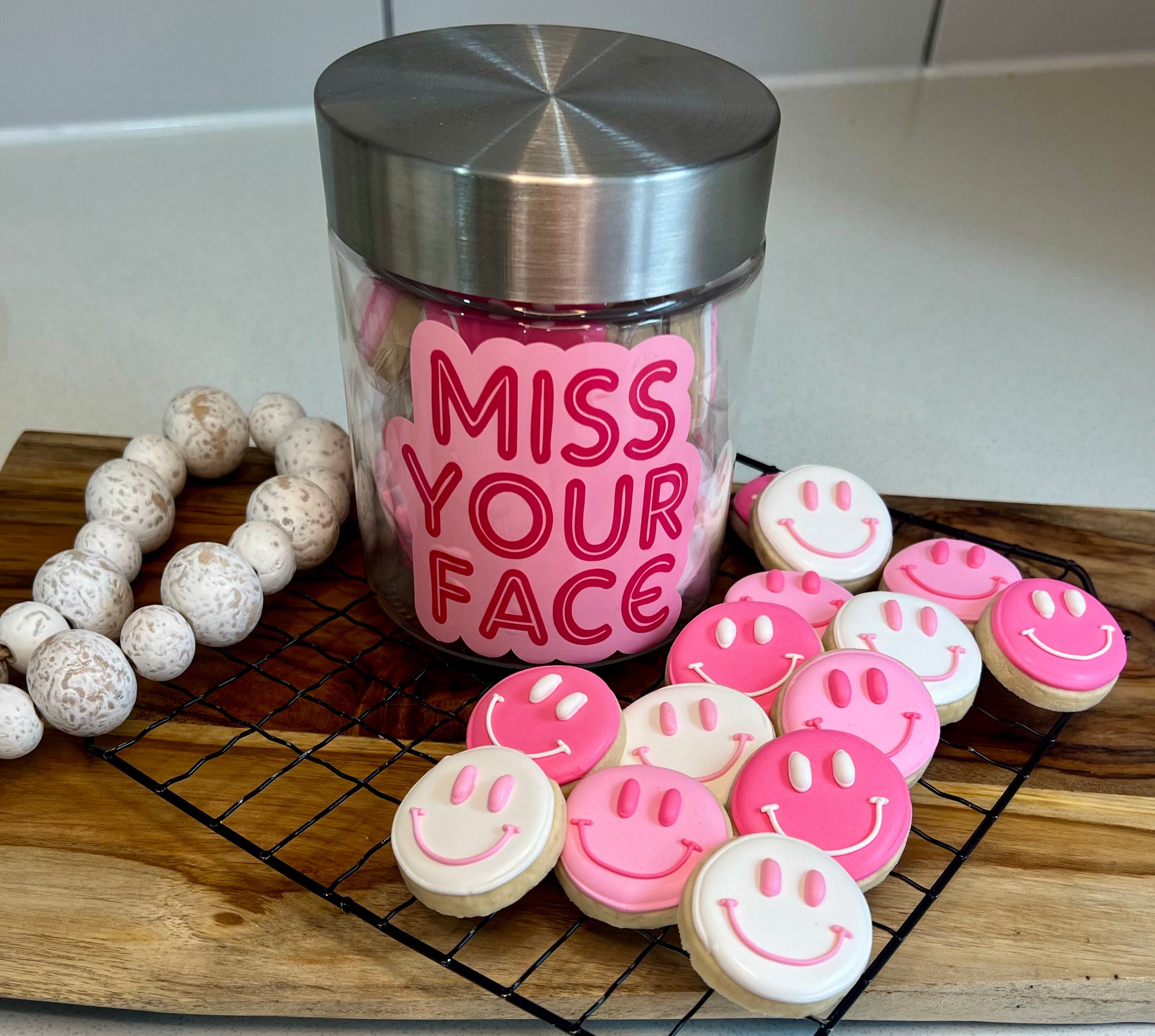 cookie-jars-choose-1-tracy-s-transport-sweet-treats
